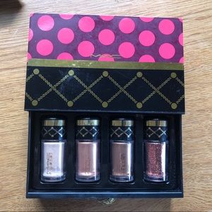 MAC Nutcracker Sweet Bronze Pigments & Glitter Kit